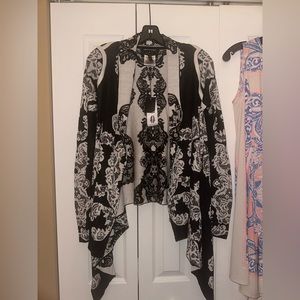BCBGmaxazria Size XS/S Black and White Reversible Asymmetrical Cardigan NWT